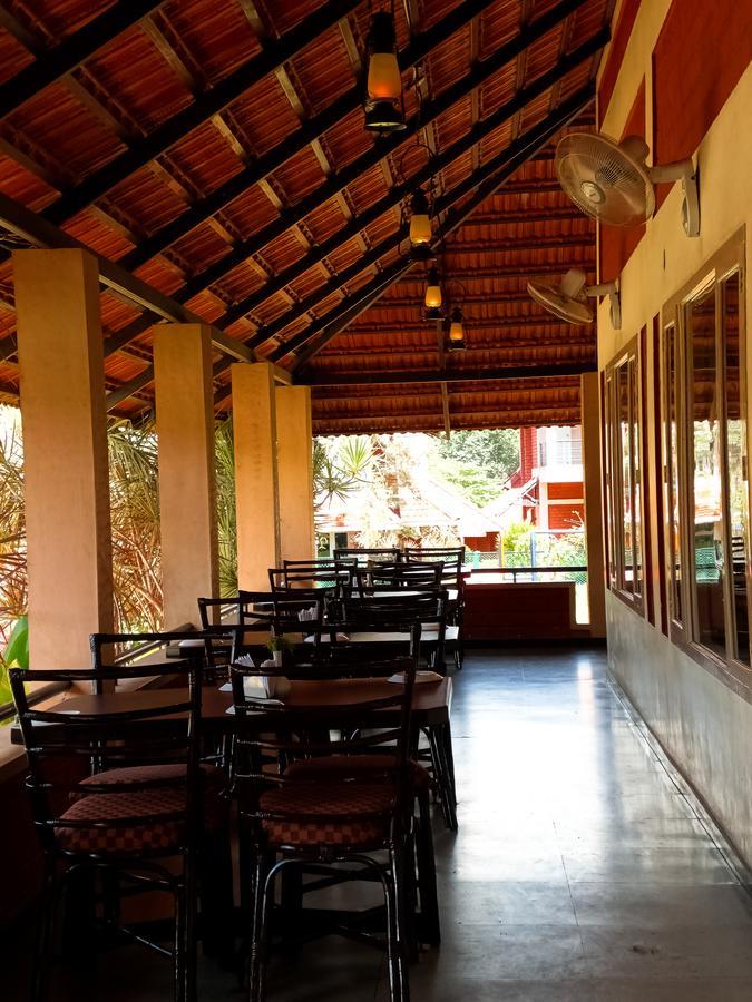 Young Island Resort Майсуру Екстер'єр фото
